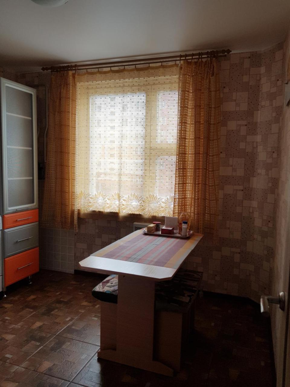 Apartment On Metro Mihalova ミンスク エクステリア 写真