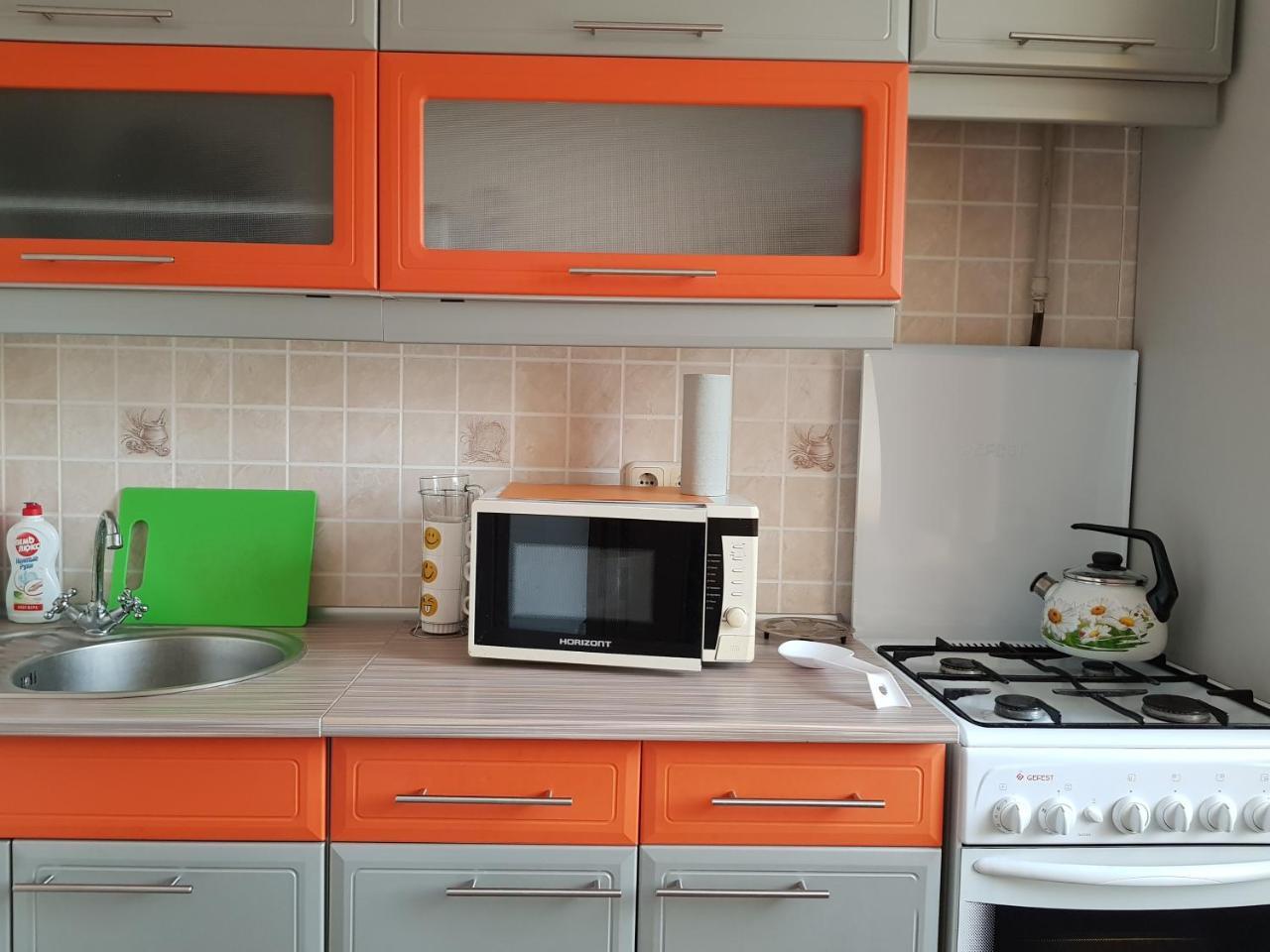 Apartment On Metro Mihalova ミンスク エクステリア 写真